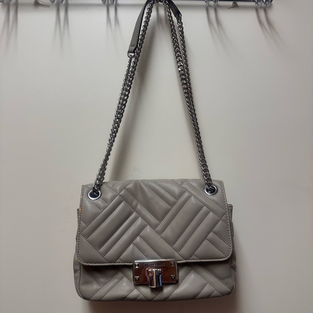 Micheal Kors Quilted Chain Shoulder/Crossbody